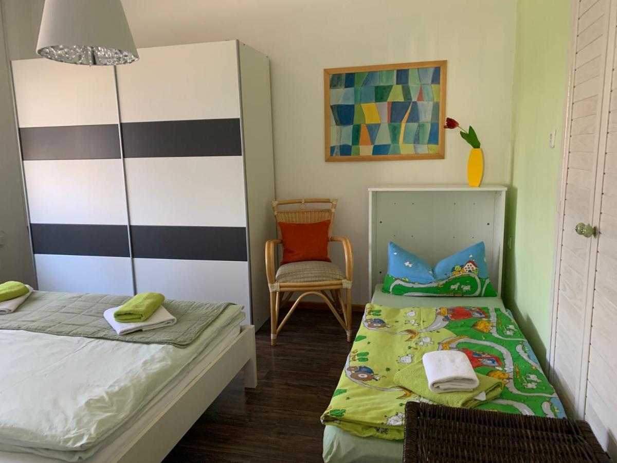Helenes Ferienwohnung Auf Dem Bauernhof - Lausitzer Seenland Lauta Экстерьер фото