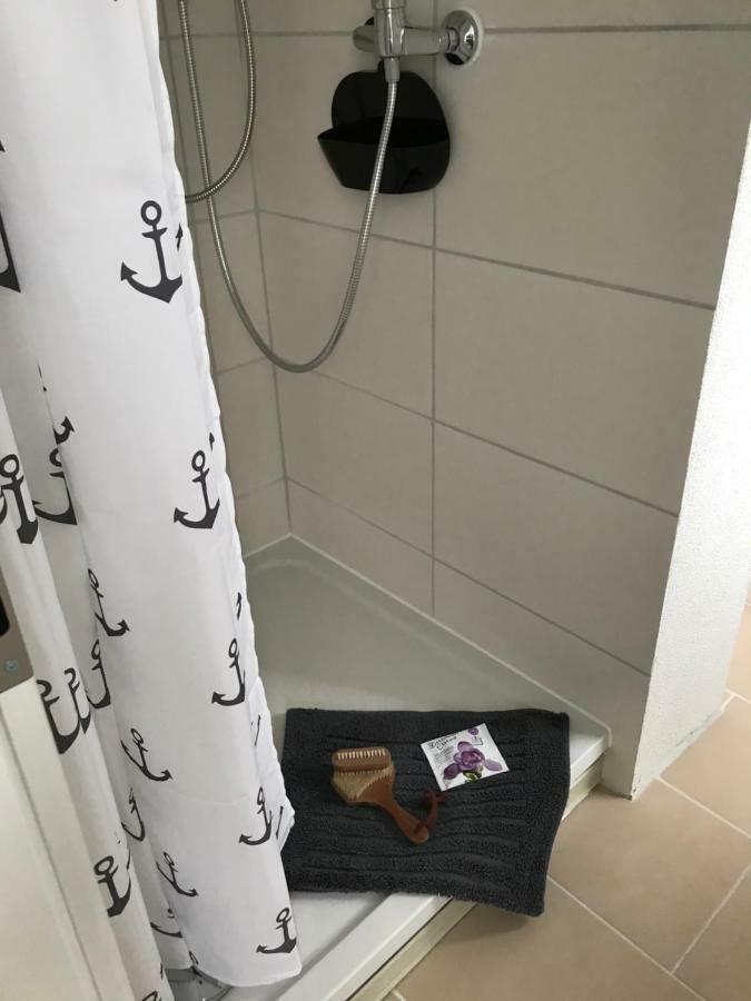 Helenes Ferienwohnung Auf Dem Bauernhof - Lausitzer Seenland Lauta Экстерьер фото