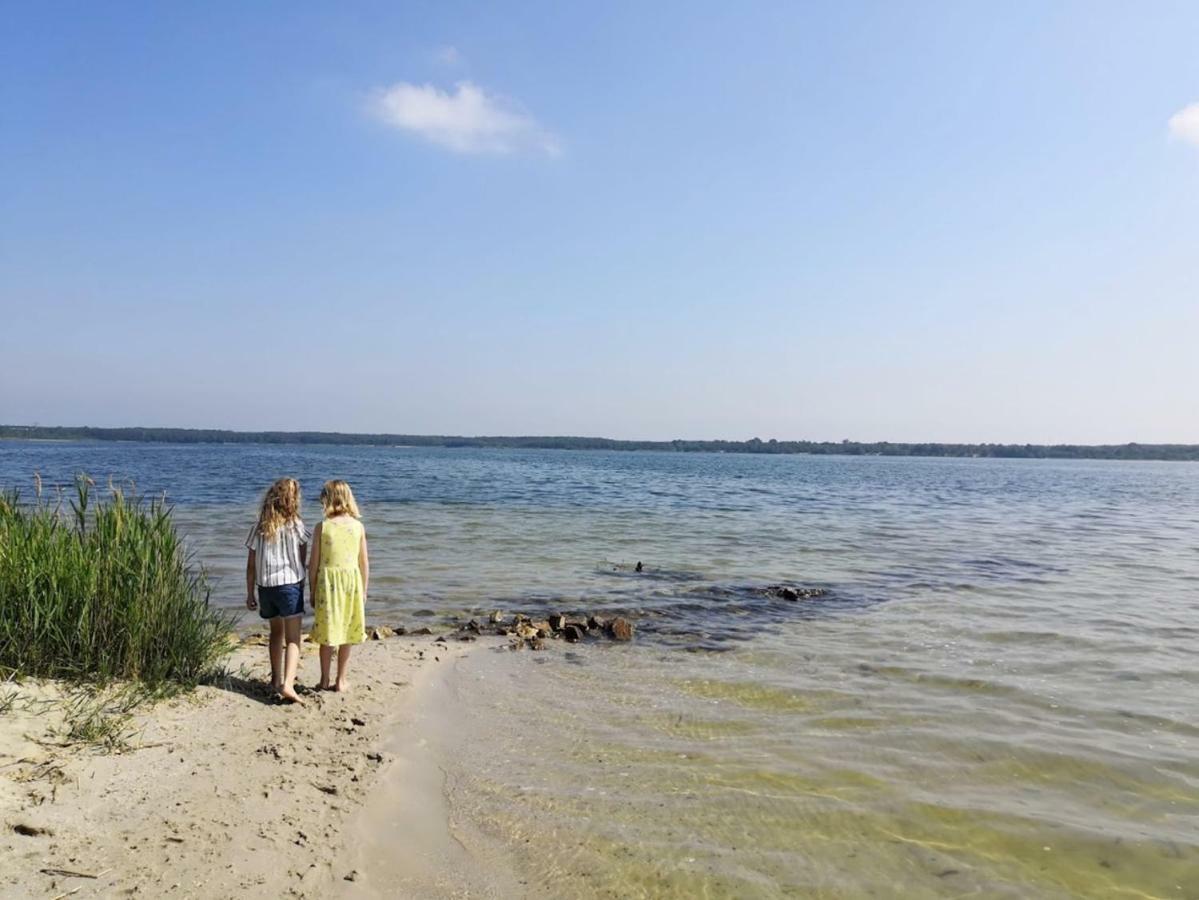Helenes Ferienwohnung Auf Dem Bauernhof - Lausitzer Seenland Lauta Экстерьер фото